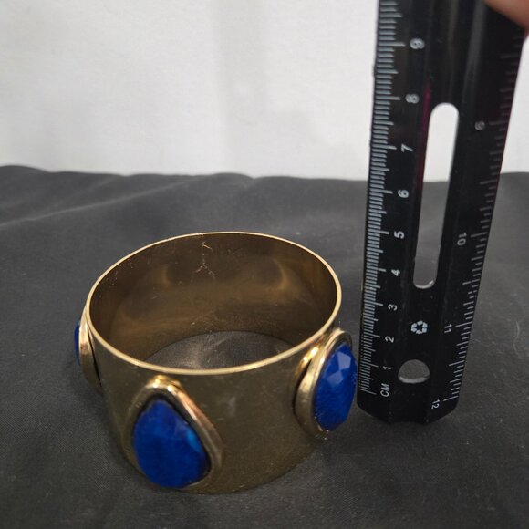 Amrita Singh wide cuff bracelet - Picture 15 of 16